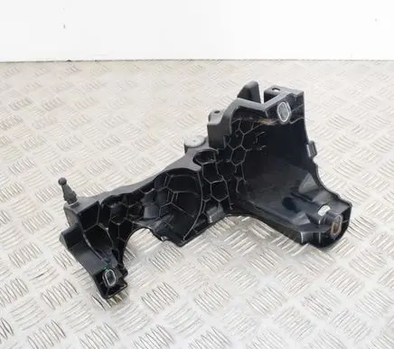 Peugeot 3008 I Other engine bay part 9674482280