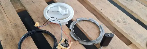 Audi A3 8Y Fuel level sensor 