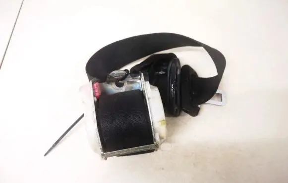 Opel Zafira A Rear seatbelt 90580905