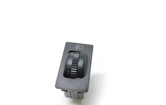 Toyota Avensis T250 Headlight level height control switch 8415205051