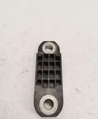 BMW 7 G11 G12 Sway bar bush bracket, front 6861471