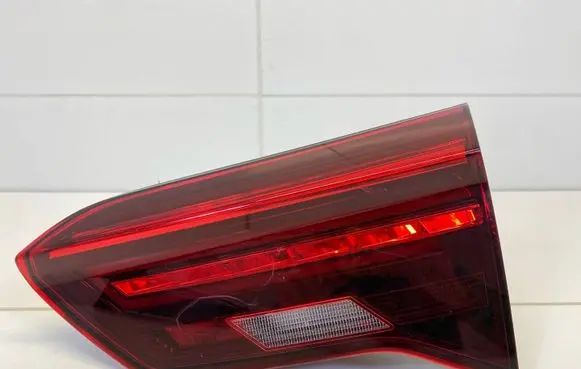 Volkswagen T-Roc Tailgate rear/tail lights 2GA945094B
