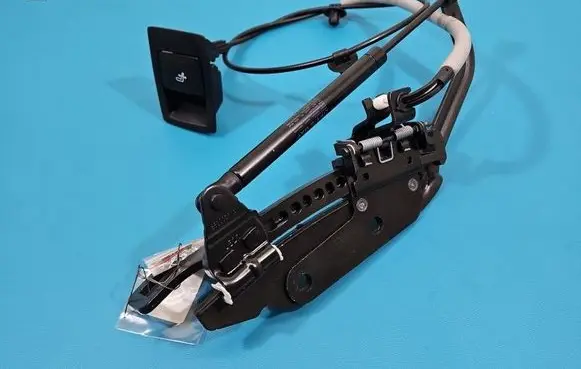BMW iX3 G08 Engine bonnet/hood lock release cable 7482057 IMPRK1520497