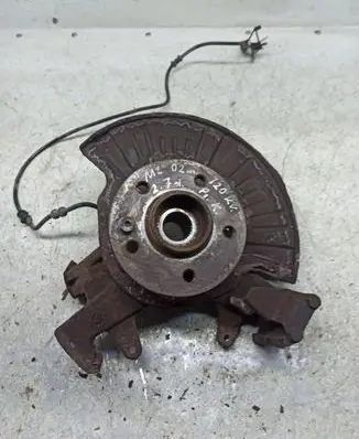 Mercedes-Benz ML W163 Front wheel hub