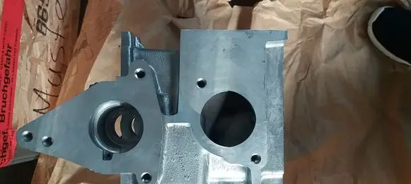 Opel Corsa F Engine head 93193052