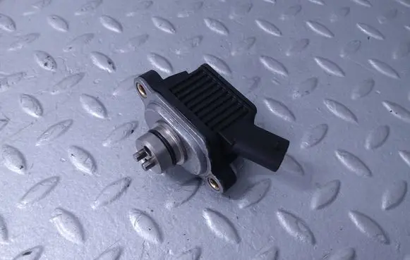Audi Q7 4M Camshaft vanos timing valve 059906048G