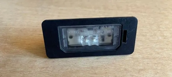 BMW X6 E71 Number plate light 7193293