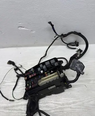 Toyota Avensis T270 Fuse module