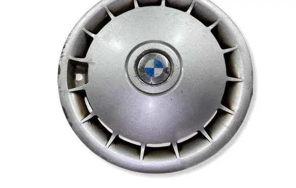 BMW 7 E32 R15 wheel hub/cap/trim 36131129843