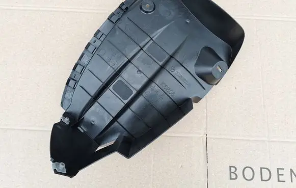 Mazda 3 III Rear arch fender liner splash guards
