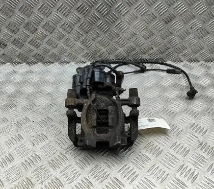 BMW X2 F39 Rear brake caliper 6883028