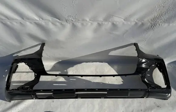 Audi Q2 - Front bumper 81A807437 81A807110