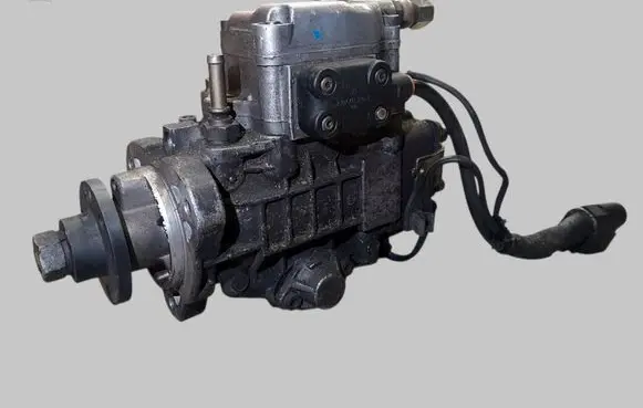 Audi A3 S3 8L Fuel injection high pressure pump 0460404977