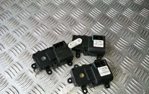 Chevrolet Captiva Air flap motor/actuator C100AI 07A10A1 C100