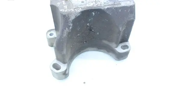 Dodge Durango III Gearbox mounting bracket 68275992AA