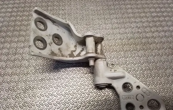Citroen Berlingo Rear door upper hinge
