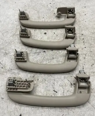 BMW 3 F30 F35 F31 A set of handles for the ceiling 09424112 06413712