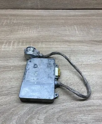 Renault Vel Satis Headlight ballast module Xenon 8200051260 3900016170