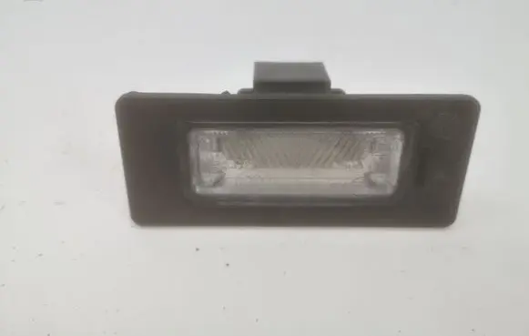 Audi Q5 SQ5 Number plate light 8T0943021