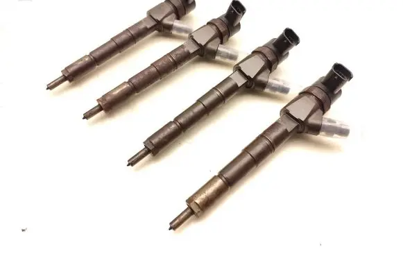 Opel Insignia A Fuel injectors set 0445110327