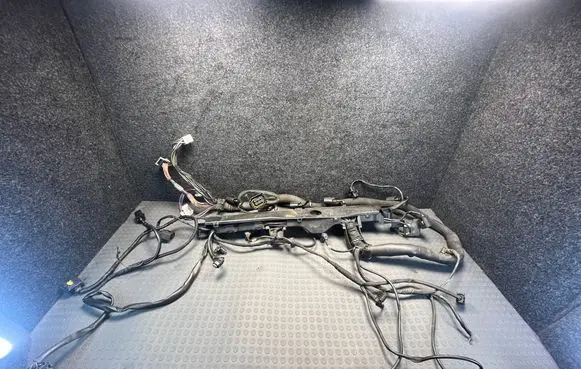 Mercedes-Benz S W220 Engine installation wiring loom A6131500433
