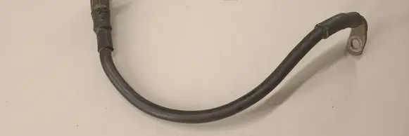 Volkswagen PASSAT B5 Negative earth cable (battery) 8D1971235