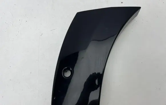 Volvo XC90 Rear fender molding trim 31414600