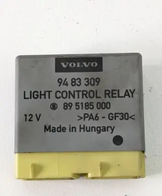 Volvo S70 V70 V70 XC Light relay 9483309 895185000