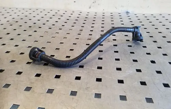 BMW X5 E53 Breather hose/pipe 13907524177 7524177