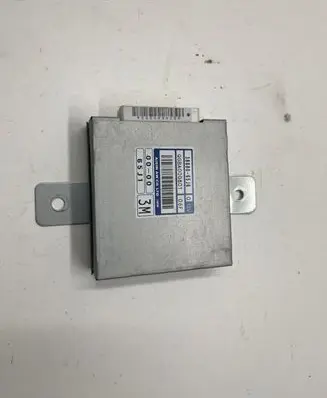 Suzuki Grand Vitara II Steering rack control module 3888065J6