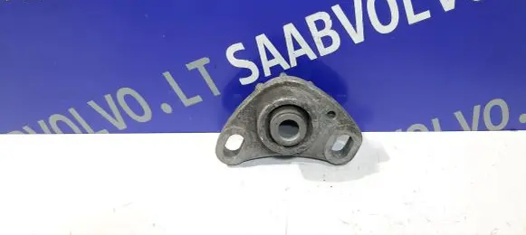 Volvo V70 Engine mount bracket 8666204