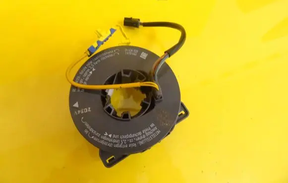Opel Zafira A Airbag slip ring squib (SRS ring) 24436920