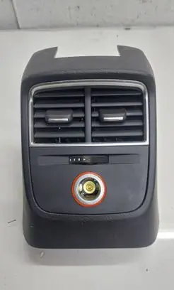 Audi A3 S3 8V Rear air vent grill 8V0819203
