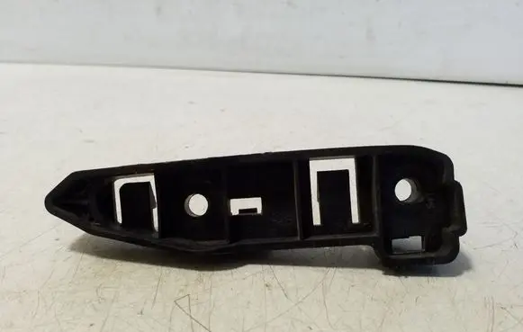 Fiat Tipo Front bumper mounting bracket 51984513