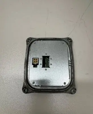 Audi A4 S4 B8 8K Headlight ballast module Xenon 8K0907472