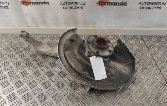 Volvo S90, V90 Front wheel hub spindle knuckle 31476612