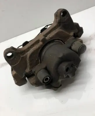 Volkswagen PASSAT B6 Front brake caliper