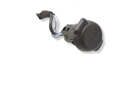Peugeot 508 AUX in-socket connector 96647952XT