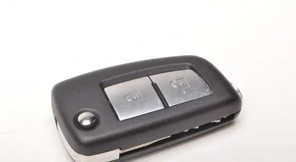 Nissan Juke II F16 Ignition key/card 