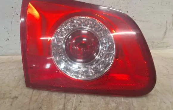 Volkswagen PASSAT B6 Tailgate rear/tail lights 27449002
