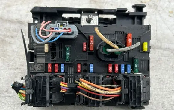 Seat Leon (5F) BSM Control unit 9664055780