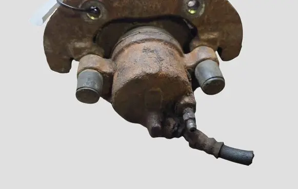 Mazda 3 I Front brake caliper