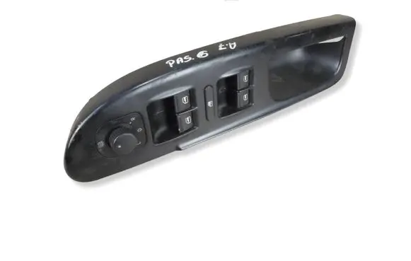 Volkswagen PASSAT B6 Electric window control switch 