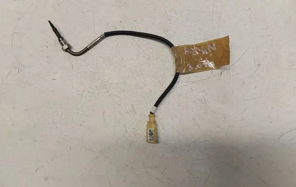 Audi A8 S8 D5 Exhaust gas pressure sensor 059906088CN