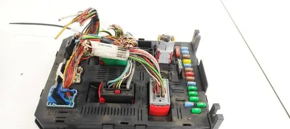 Citroen C5 Fuse box set 9656530580