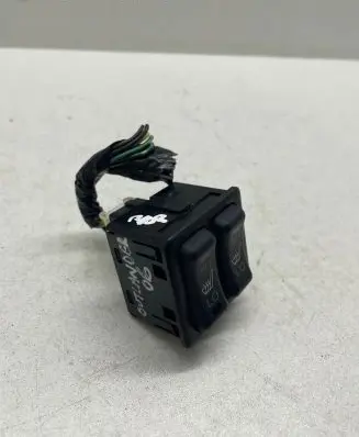Mitsubishi Outlander Other switches/knobs/shifts