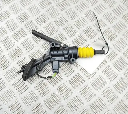 Ford Transit Custom II Clutch slave cylinder GK217A542DA