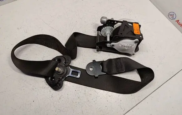 BMW X5 E70 Front seatbelt 7171967 72117171967