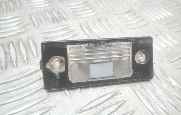Volkswagen PASSAT B5.5 Number plate light 1J5943021A