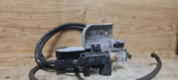 Volvo XC60 Turbo solenoid valve 70232500 30774261